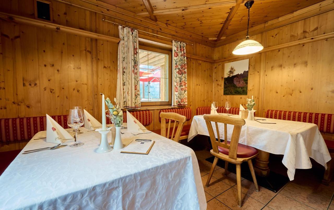 Alpendorf Hotel Stern Sankt Johann im Pongau Exterior photo