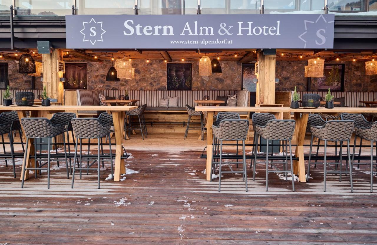 Alpendorf Hotel Stern Sankt Johann im Pongau Exterior photo
